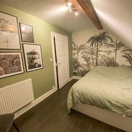 Apartment Centre
